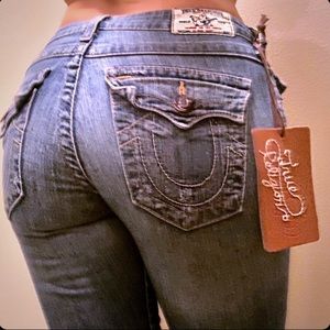 ♎️ TRUE RELIGION ♎️